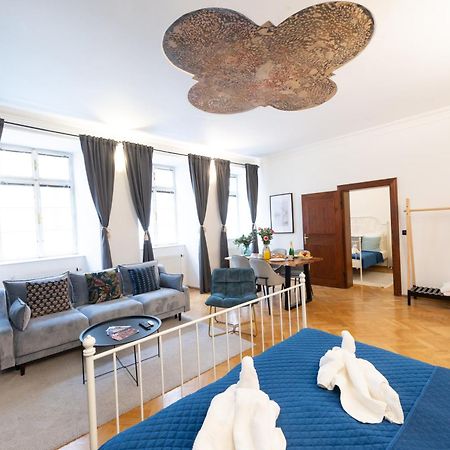 Best Price & Location - Historic Square Residency Прага Екстер'єр фото