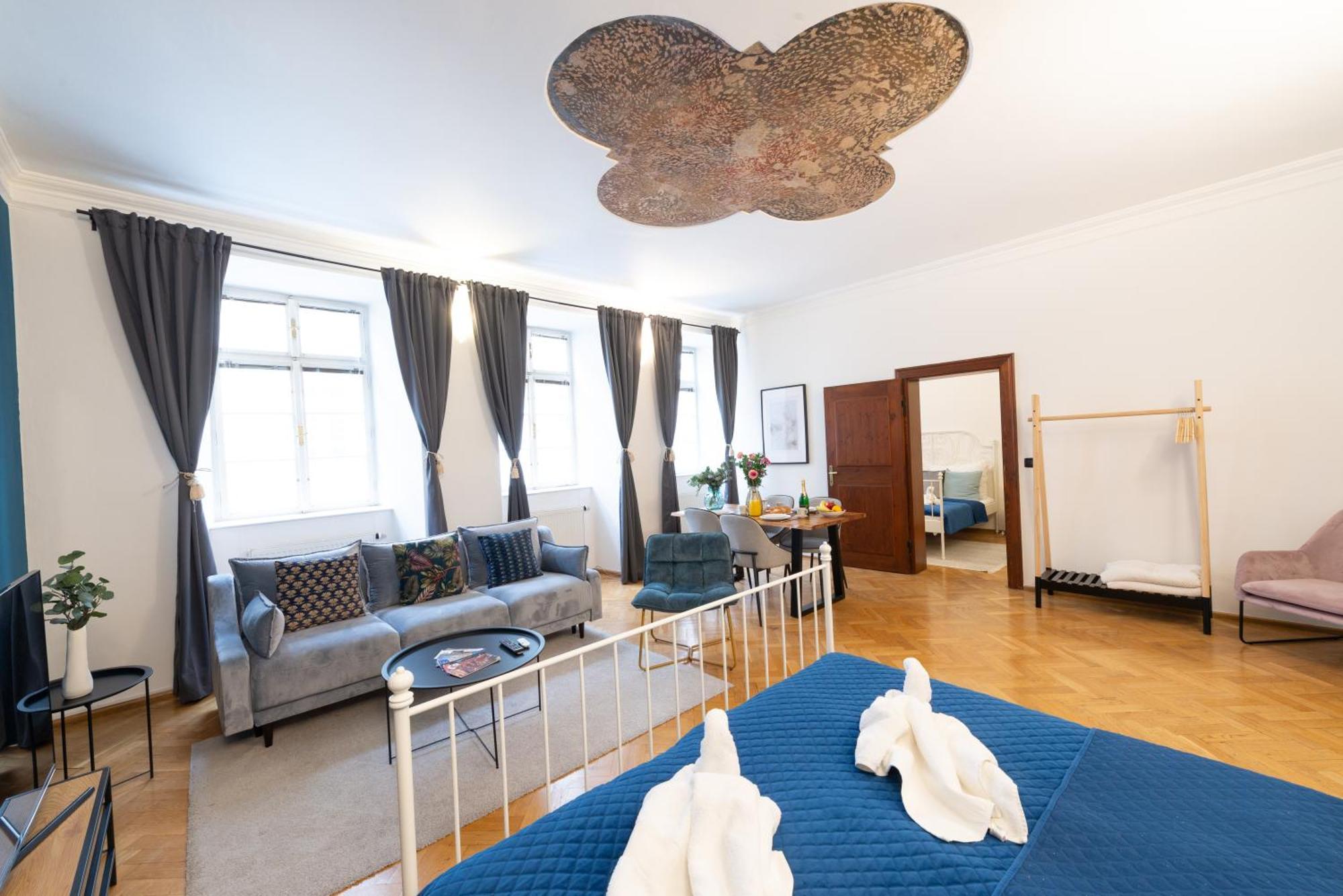 Best Price & Location - Historic Square Residency Прага Екстер'єр фото